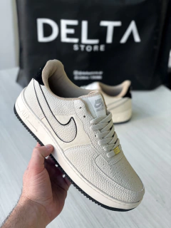 AIR FORCE ONE BEIGE en internet