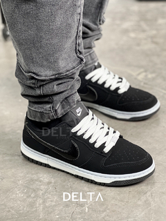 SB DUNK LOW PRO VERNIZ #375 - DELTA STORE