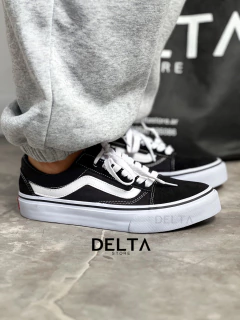 VANS CLASICC IMPORTADAS PREMIUM #420 en internet