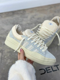 CAMPUS X BAD BUNNY #820 en internet