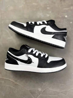 JORDAN 1 LOW #975