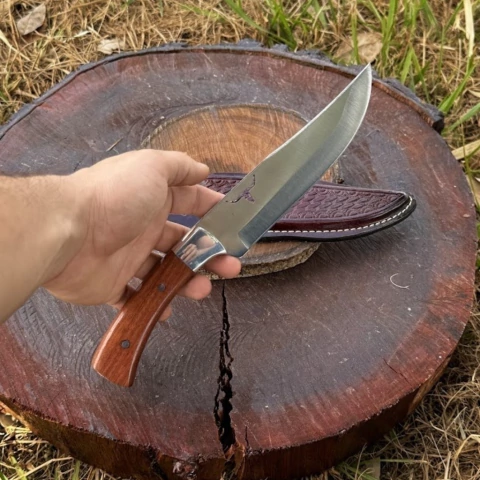 Faca Artesanal para Churrasco 7 Polegadas Touro