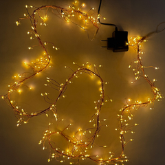 Cordão 320 Leds Cluster Fio Cobre Cor Amarelo Bivolt 1920933 - comprar online