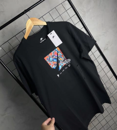 Camisa Nike SportWear - WorldWide