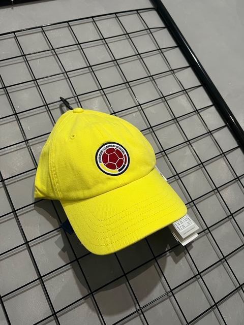 Bone Adidas - Colombia 2022