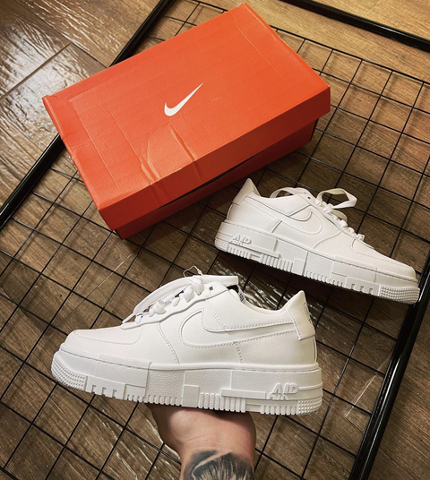 AIR FORCE - PIXEL (WHITE)