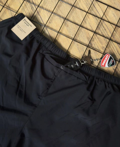 Shorts Nike DRI - FIT (Refletivel) na internet