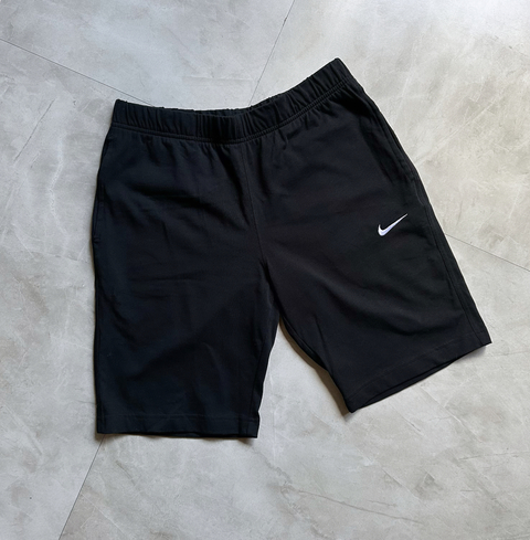 Shorts Nike Moletom - Mini Swoosh (Bordado)
