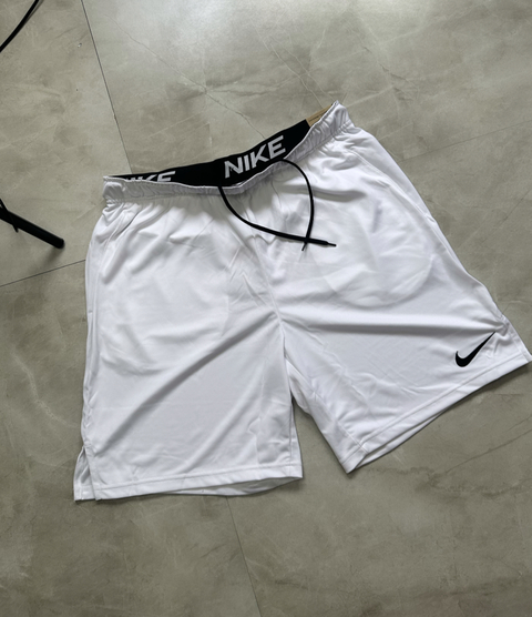 Shorts Nike - Dri Fit (Branco)
