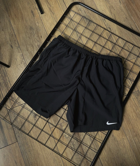 Shorts Nike DRI - FIT (Refletivel)