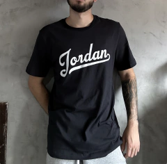 Camisa Jordan Holiday - Black & White