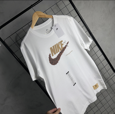 Camisa Nike SportWear - Coffe TEE
