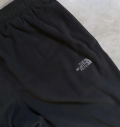 Calça Fleece - The North Face (Cinza Escuro) - comprar online