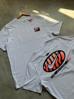 Camisa Nike AIR MAX 90 - DN - comprar online