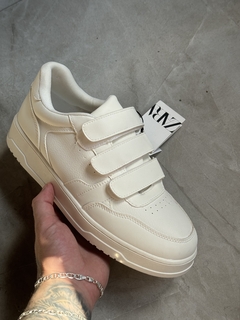 Tenis Zara - Off White