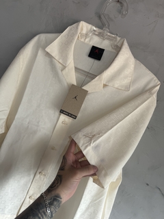 Camisa de botão Jordan 23 - Essentials (Off White) - comprar online