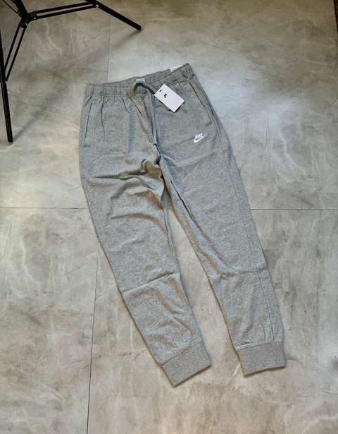 Calça Nike Sportwear - Club (Cinza)