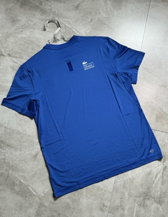 Camisa Lacoste Sport - Azul Royal (Croco Emborrachado) na internet