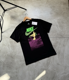 Camisa Nike Air - Purple Neon