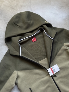 Jaqueta - Nike Teech Fleece - kennaistore