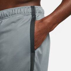 Shorts Nike - Dri Fit (Cinza Chumbo) 2024 na internet