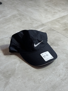 Boné Nike Tawild - Coleção STGO 2023 (Não Fabricado no Brasil)