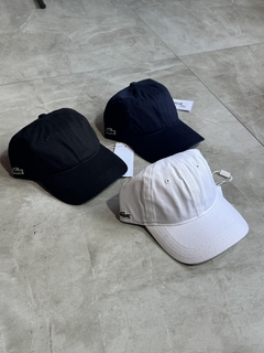 Bone Lacoste Gabardine 2024 - Fita de Pano