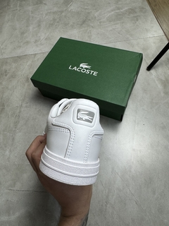 Lacoste Graduate Pro - Croco Edition (Prata) na internet