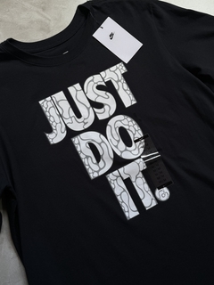 Camisa Nike Just Do It - Preta - comprar online