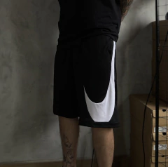 Shorts Nike - Big Swoosh Lateral (Facão) - comprar online