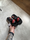 Chinelo Nike Victori One - Preto e vermelho - comprar online