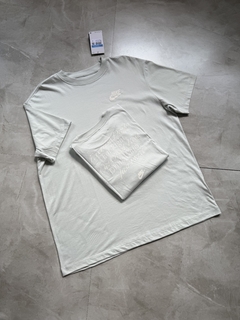 Camisa Nike Sportwear - Club Exercise