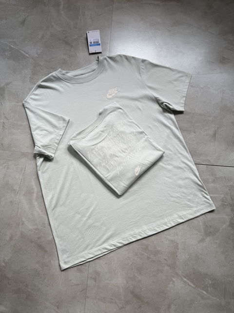 Camisa Nike Sportwear - Club Exercise