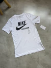Camisa Nike Sportwear - Branca
