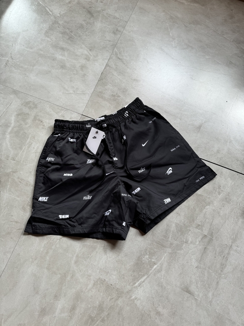 Shorts Nike - Chuva Nike