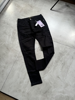 Calça Jeans Jogador - Preta (All Black) com Rasgos 2419000