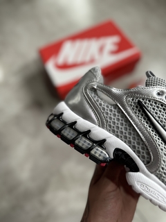 TÊNIS NIKE AIR ZOOM SPIRIDON CAGE 2 PRATA na internet