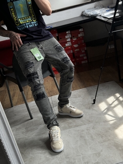 Calça Jeans Jogador - PATCH TOWERS (2400225)