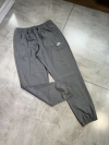 Calça Nike Woven Club - Cinza