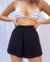 Shorts Preto na internet