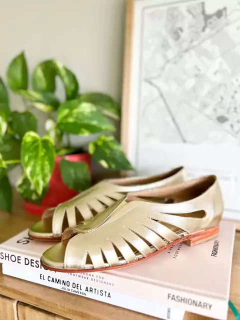 Sandalia Camelia Platino