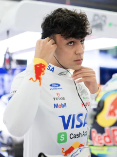 Polera Térmica Racing Bulls F1 2026 Lawson Lindblad Nomex en internet