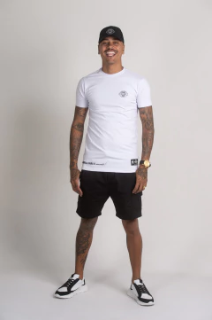 BLUSA SLIM FAMILY BRANCA na internet