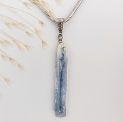 Colar Snake Cianita Azul - comprar online