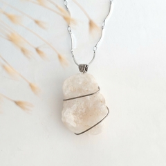 Colar de Pedra Geodo Calcedônia Natural - Purificação
