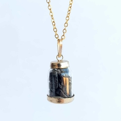 Colar Amuleto Ônix Proteção Dourado