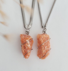 Colar de Pedra Calcita Laranja Natural - Alegria e Destemor