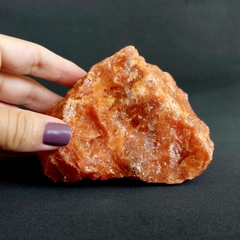 Calcita Laranja Bruta G - Alegria, Energização e Destemor na internet