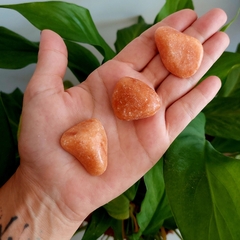 Calcita Laranja Rolada P - Alegria, Energização e Destemor na internet