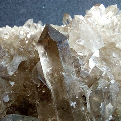 Drusa de Quartzo Fumê 437g - Neutraliza, Aterra e Desintoxica - comprar online